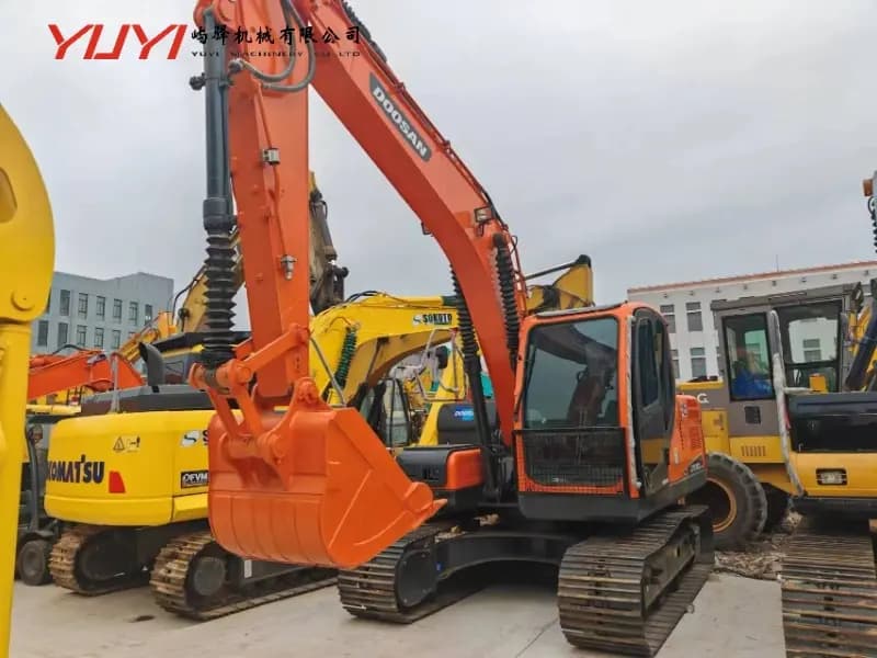 Dx150 Excavator Doosan Dx150 Crawler Excavator Used Dx150 for Sale 15-Ton Class Excavator Dx150 Price and Specs Dx150 Used Construction Machinery