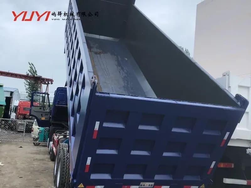 HOWO 12-Wheel Dump Truck Sinotruk HOWO 12X4 Tipper HOWO 40-Ton Mining Truck Used HOWO Heavy Duty Truck HOWO 12-Wheel Truck Price