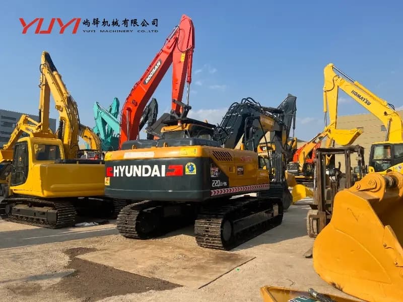High-Quality Used Hyundai 220LC-9s Hydraulic Excavator Original Hyundai Engine 217HP Well-Maintained Ready to Work