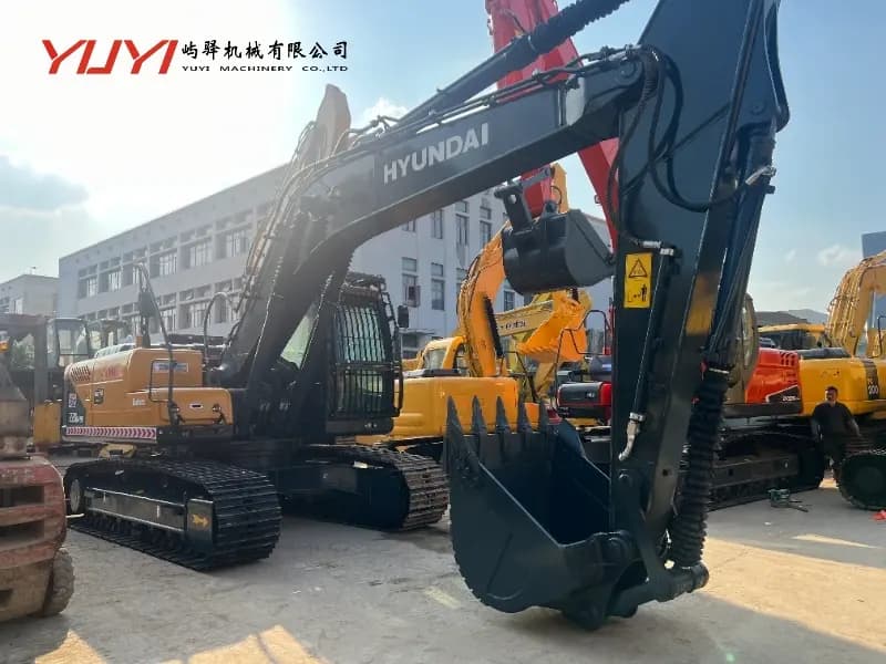 High-Quality Used Hyundai 220LC-9s Hydraulic Excavator Original Hyundai Engine 217HP Well-Maintained Ready to Work