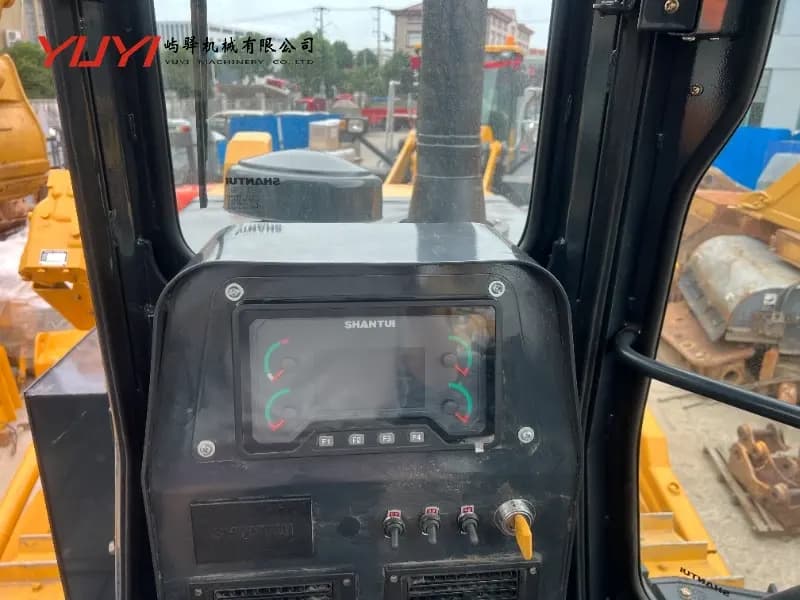 Hot Sale 2024 Model Used SD22 Bulldozer High Quality Global Shipping Original Shantui SD22 Low Hours SD22