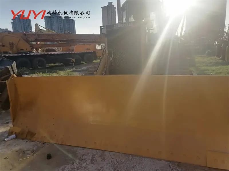 Hot-Selling Used Caterpillar D6r Bulldozer with Original Parts Original Equipment Caterpillar D6r Second-Hand for Sale High-Quality Used Cat D6r Bulldozer