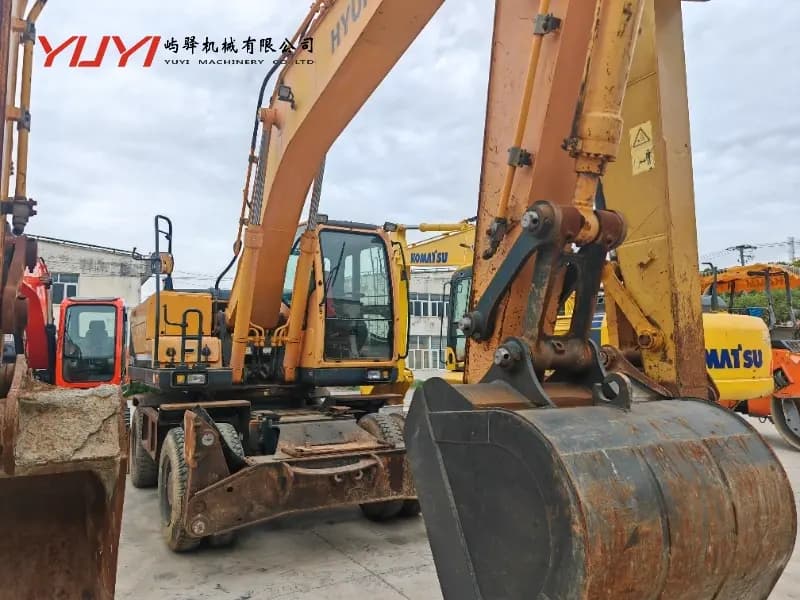 Hyundai 210W-9 Used Wheel Excavator Medium Wheel Excavator Used Wheel Excavator Hyundai 210W-7 210W-9 Wheel Excavator