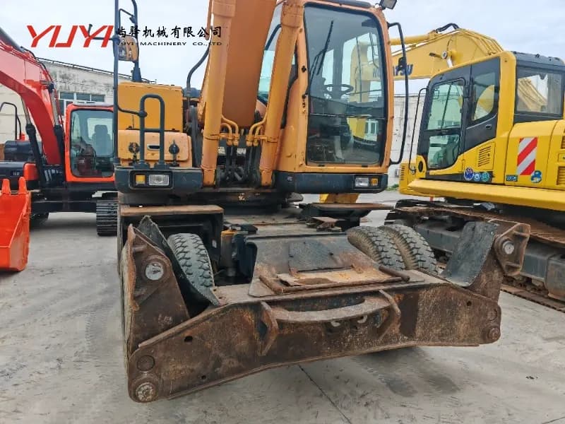 Hyundai 210W-9 Used Wheel Excavator Medium Wheel Excavator Used Wheel Excavator Hyundai 210W-7 210W-9 Wheel Excavator