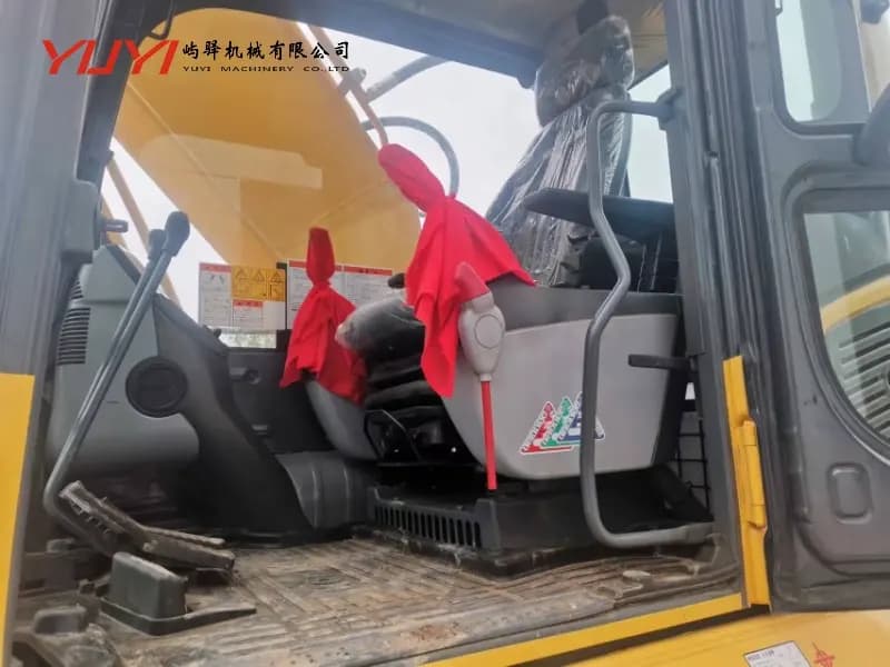 Japan Used Komats PC220 Hydraulic Crawler Excavator for Sale