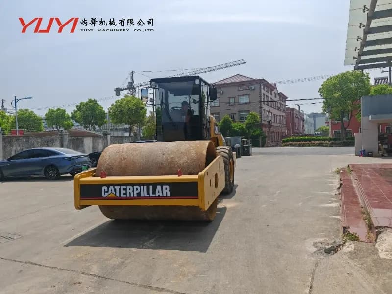 Original Cat CS-683e Vibratory Road Roller for Sale New Cat CS-683e with Full Specifications and Low Price Used Cat CS-683e in Good Condition