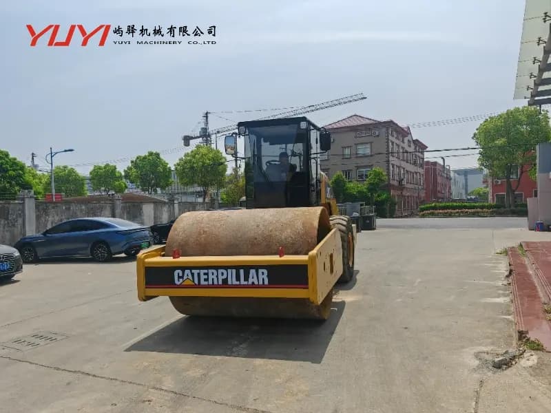 Original Cat CS-683e Vibratory Road Roller for Sale New Cat CS-683e with Full Specifications and Low Price Used Cat CS-683e in Good Condition