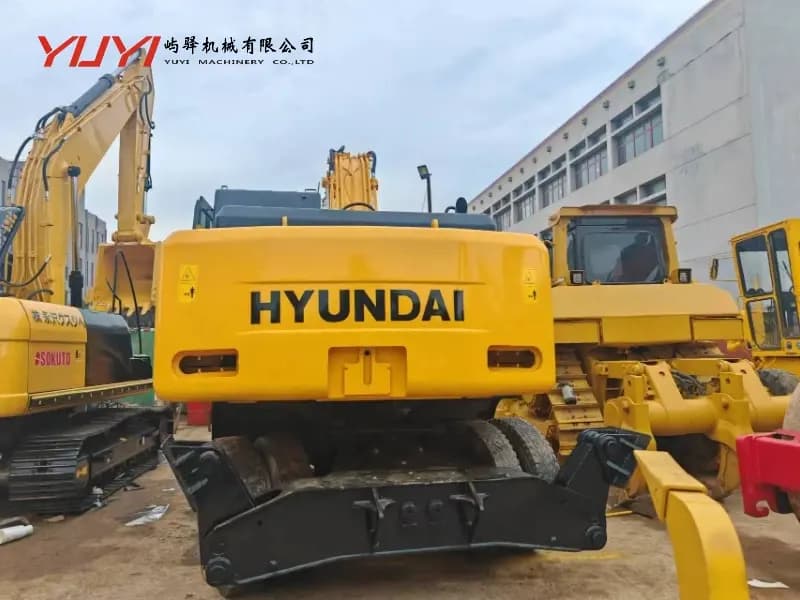 Original Hyundai 210W-7 Wheel Excavator Hyundai R210W Excavator Origin