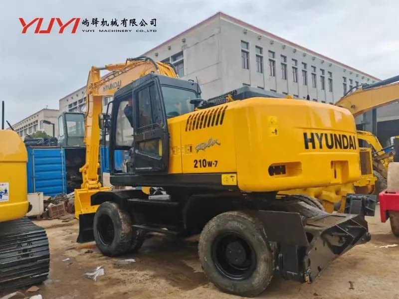 Original Hyundai 210W-7 Wheel Excavator Hyundai R210W Excavator Origin