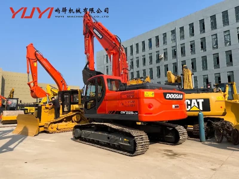Second-Hand-Doosan-Dx225lca-Hydraulic-Excavator-Used-Original-Doosan-Excavator-Doosan-225-Dx225-Dx225LCLca-Crawler-Hydraulic-25ton-Digger