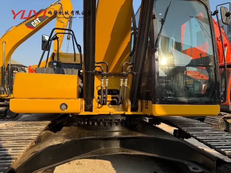 Used Cat 330 Excavator Original Caterpillar 330 Excavator New Model Digger 30 Tons Excavator Cat 330 330gc 330d2 330dl Medium and Large Excavators Made in Japan
