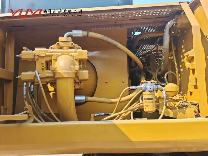 Used Cat 330bL Excavator Original Caterpillar 320b 320bl 325b 325bl 330bl Excavator Japan Made Cat Engine 20 Ton Medium Digger