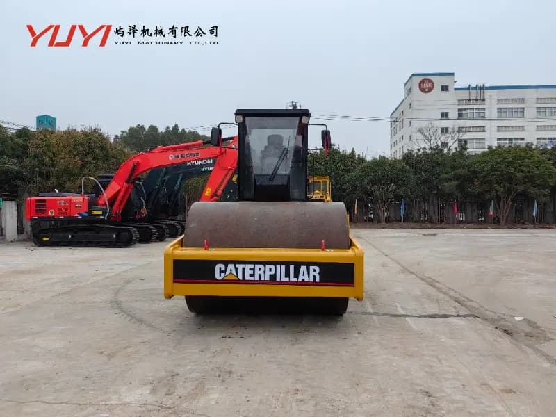 Used Cat CS683e Original Rode Roller Caterpillar Medium Roller in Good Condition Used Compactors Cat Caterpillar CS683e Original Roller