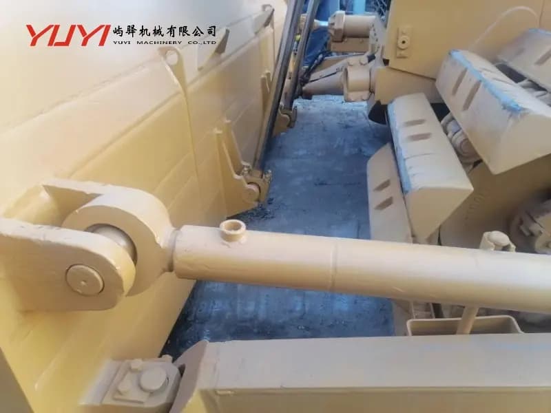 Used Caterpillar Cat D7r Bulldozer D7 D8 D6 for Sale in China