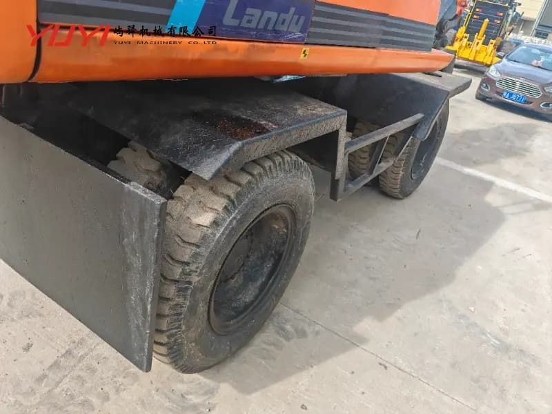 Used Hitachi Ex100d Wheel Excavator Second Hand Hitachi Ex100d Original Japan Quality Hot Sale Hitachi Ex100d Excavator