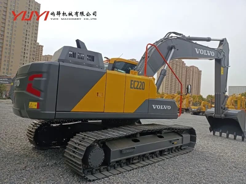 Used Volvo Ec220 Excavarto High Quality Medium Size Excavator on Low Price Sales