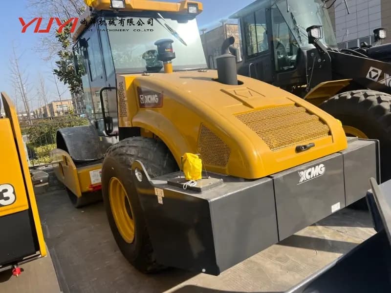 Used XCMG XS123 Original Rode Roller Medium Roller in Good Condition Used Compactors XCMG Original Roller